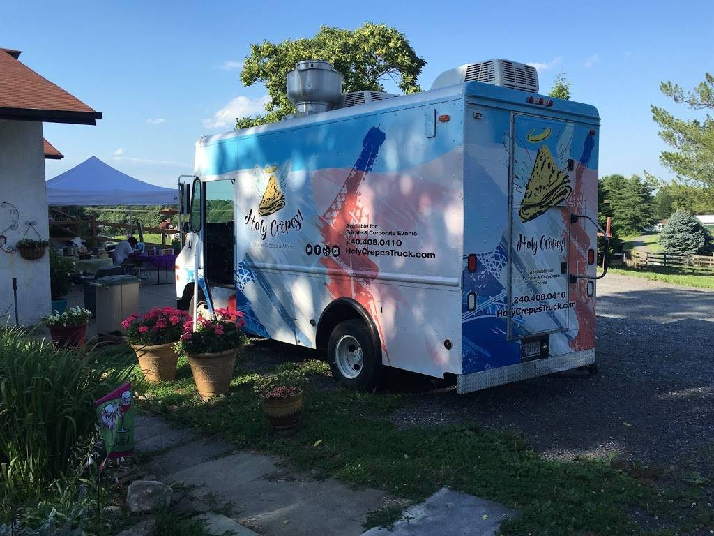 Holy Crepes food truck preview